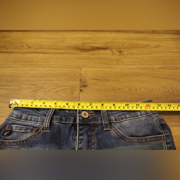 KanCan Skinny Jeans Blue Faded Wash Mid Rise Women’s Size 25 - Picture 5 of 6